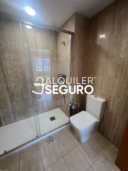 Inmueble en Calle Arzobispo Cos, MADRID