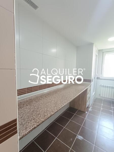 Piso en Avenida Guinea Ecuatorial , GETAFE MADRID