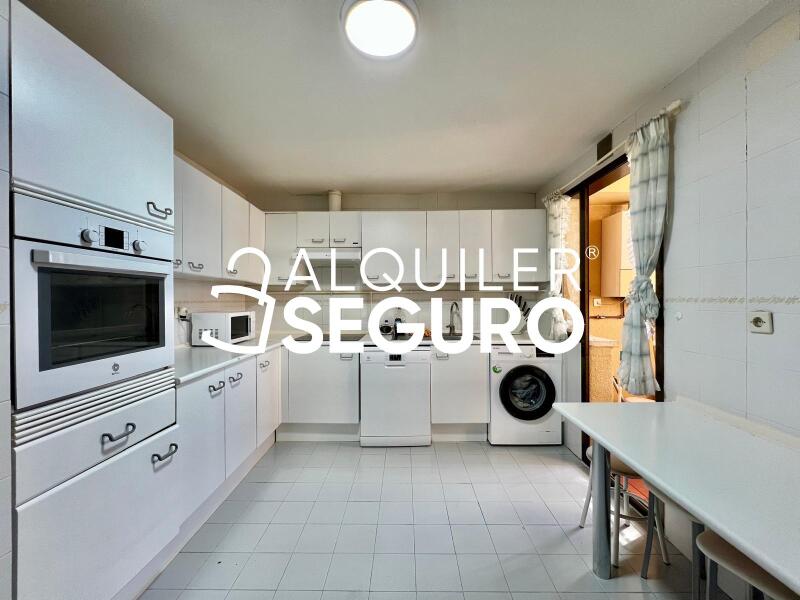 Inmueble en Calle Sector de los Escultores, MADRID