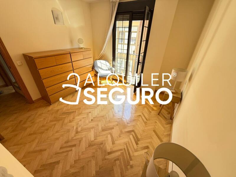 Inmueble en Calle Granjilla, MADRID