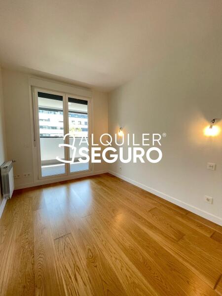 Inmueble en Calle Maria de Maeztu, MADRID