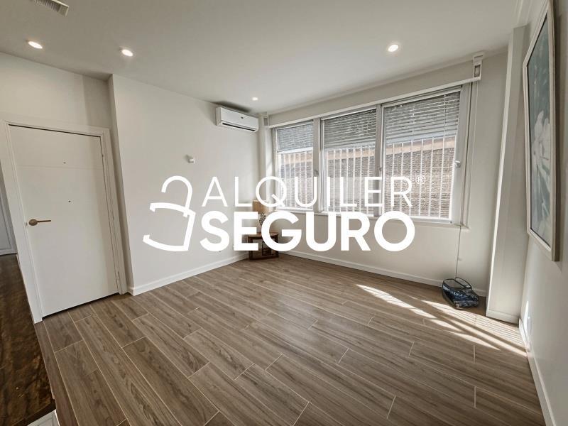 Inmueble en Calle de la Cordillera de Cuera, MADRID