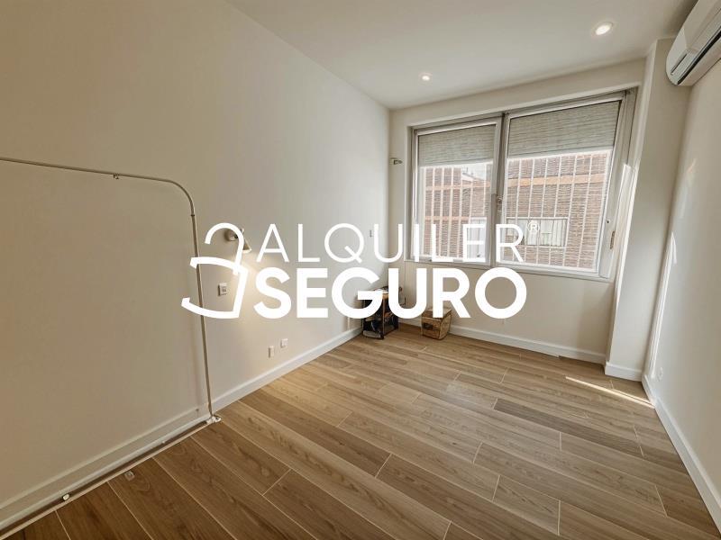 Inmueble en Calle de la Cordillera de Cuera, MADRID