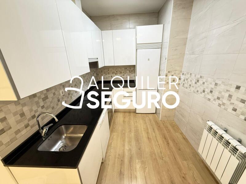 Inmueble en Calle Malcampo, MADRID