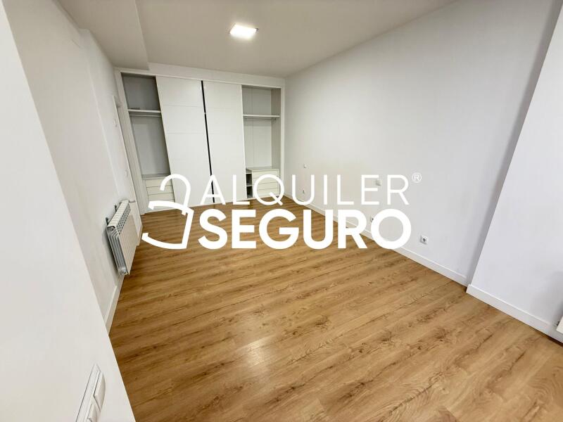Inmueble en Calle Malcampo, MADRID