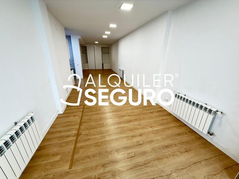 Inmueble en Calle Malcampo, MADRID