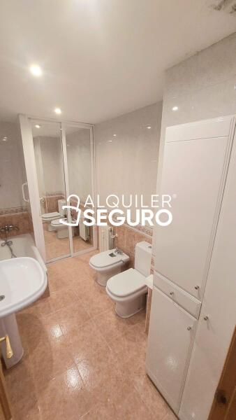 Inmueble en Calle Clara del Rey, MADRID
