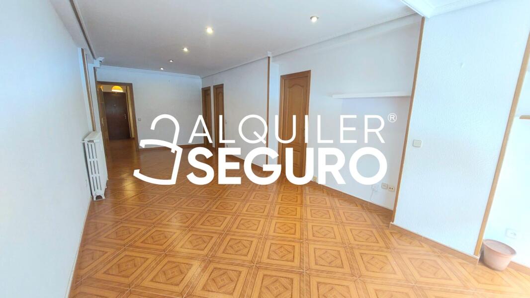Inmueble en Calle Clara del Rey, MADRID