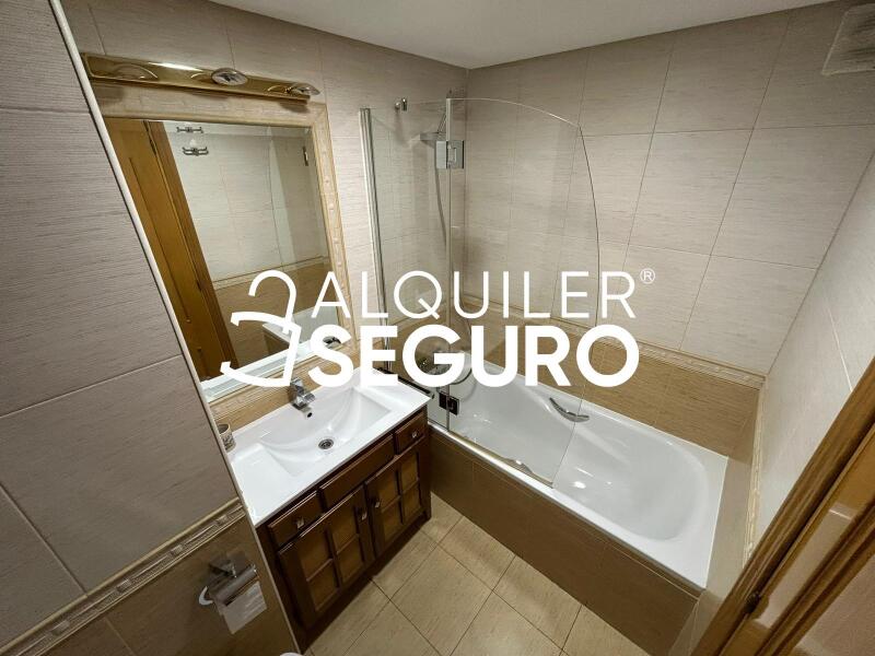 Inmueble en Calle Calderon de la Barca, MADRID