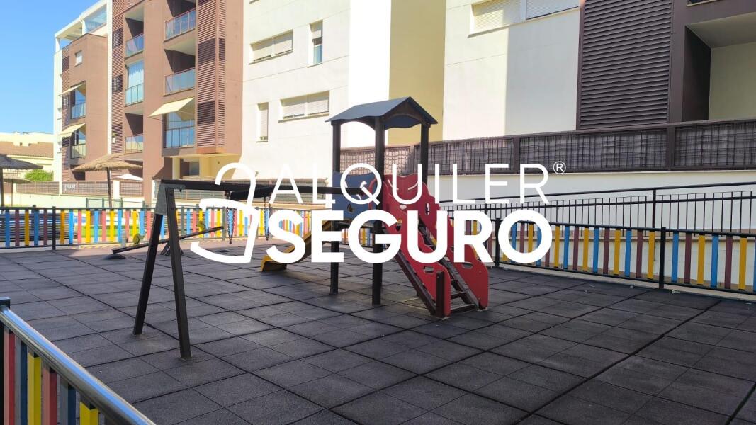 Inmueble en Calle Isaac peral, SEVILLA
