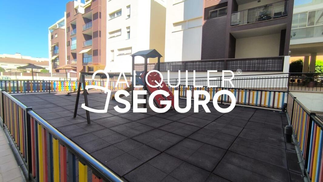 Inmueble en Calle Isaac peral, SEVILLA