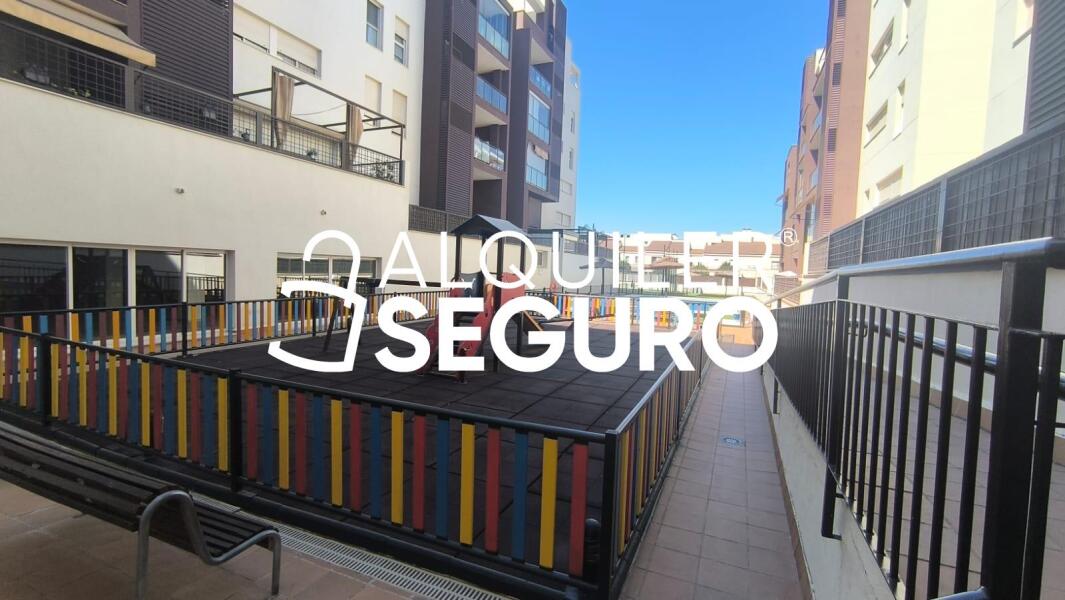 Inmueble en Calle Isaac peral, SEVILLA