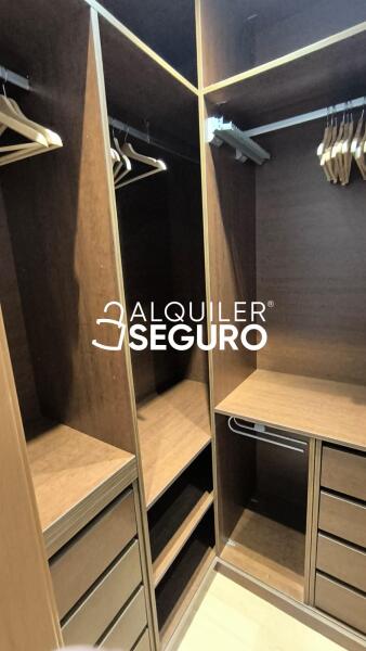 Inmueble en Calle Isaac peral, SEVILLA