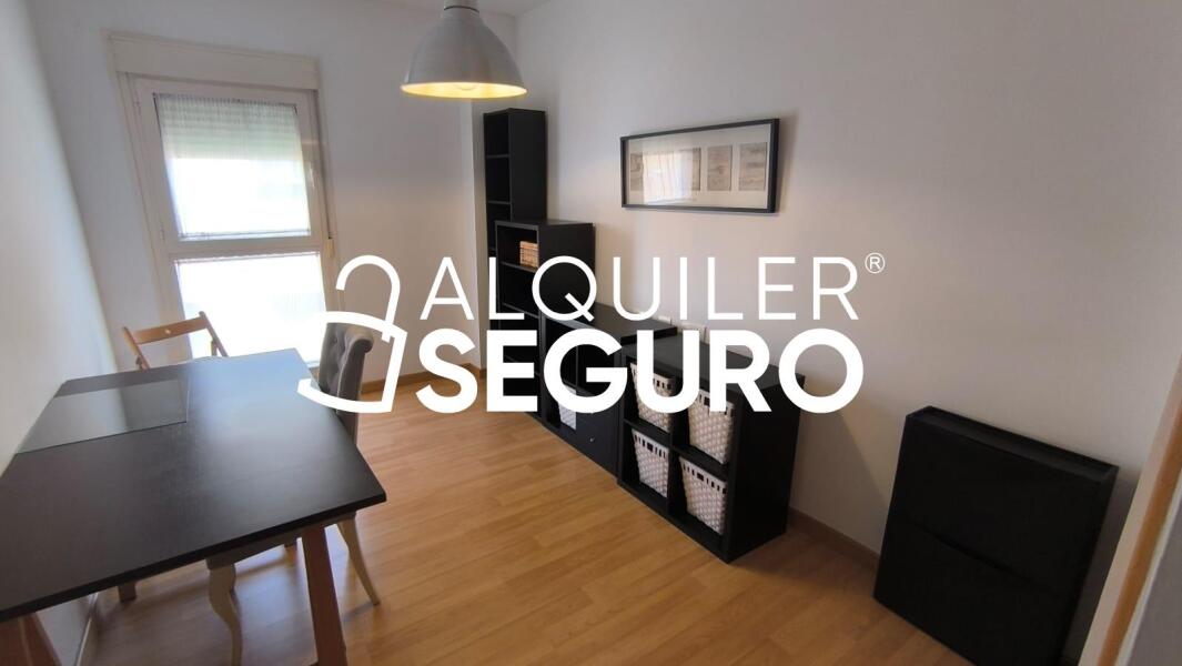 Inmueble en Calle Isaac peral, SEVILLA