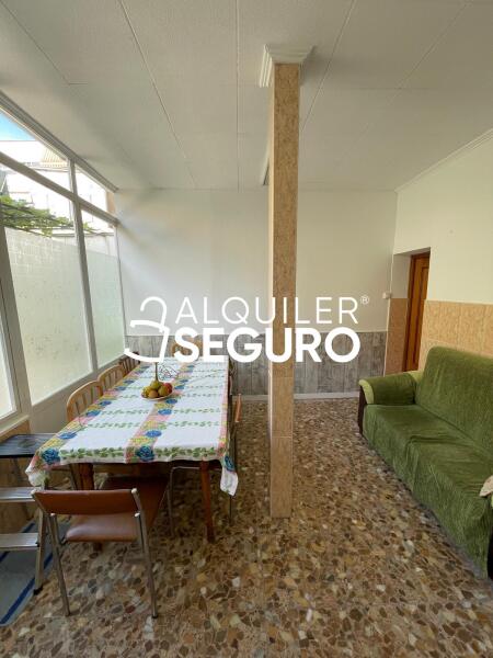 Inmueble en Calle Santoña , MADRID