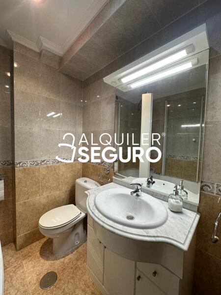 Inmueble en Calle Rio Segre, MADRID