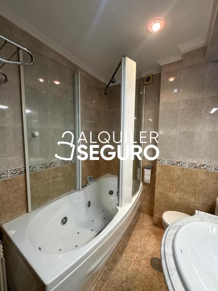 Inmueble en Calle Rio Segre, MADRID