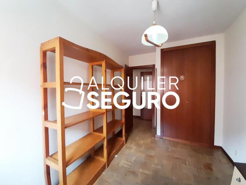 Inmueble en Calle Sierra de Cuerda Larga , MADRID
