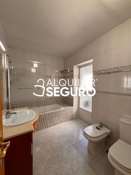 Inmueble en Calle del Monte Perdido, MADRID