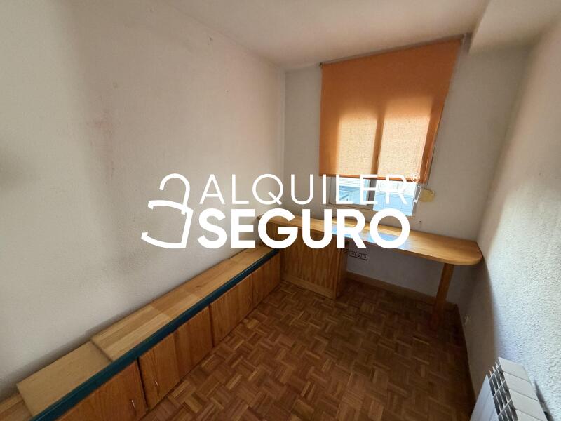 Inmueble en Calle Villajoyosa, MADRID