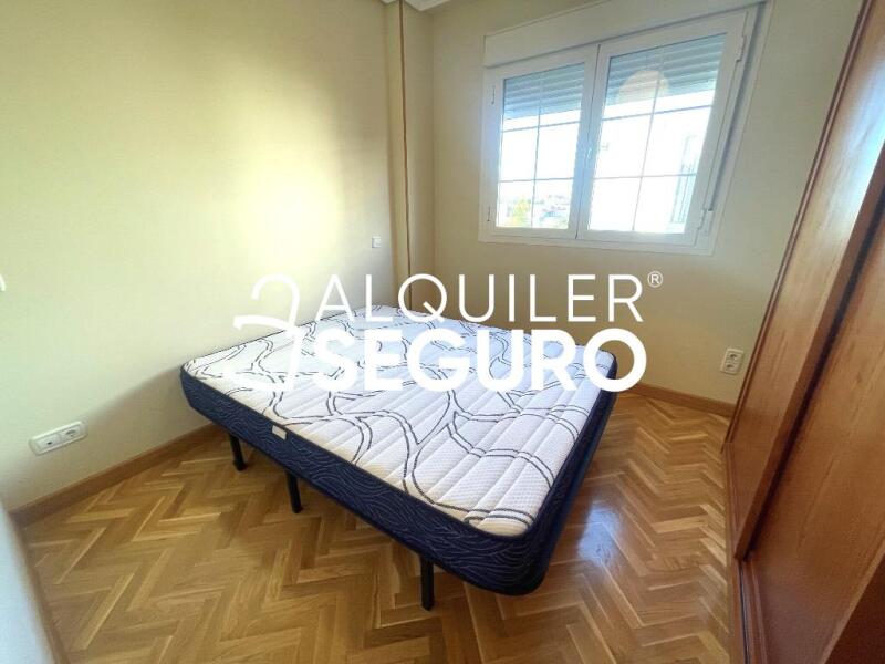Inmueble en Calle Alameda del Valle, MADRID
