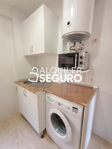 Inmueble en Calle Polonia, MADRID