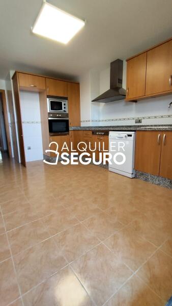Piso en Calle Manuel Herreros Champi, TORRENT VALENCIA