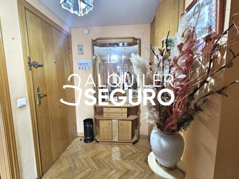 Inmueble en Calle Islas Canarias , MADRID