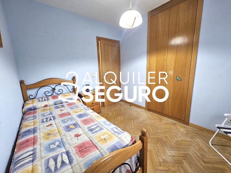 Inmueble en Calle Islas Canarias , MADRID