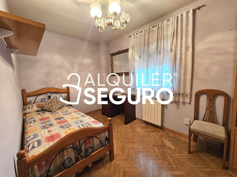 Inmueble en Calle Islas Canarias , MADRID