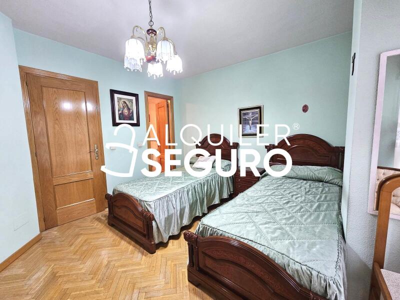 Inmueble en Calle Islas Canarias , MADRID