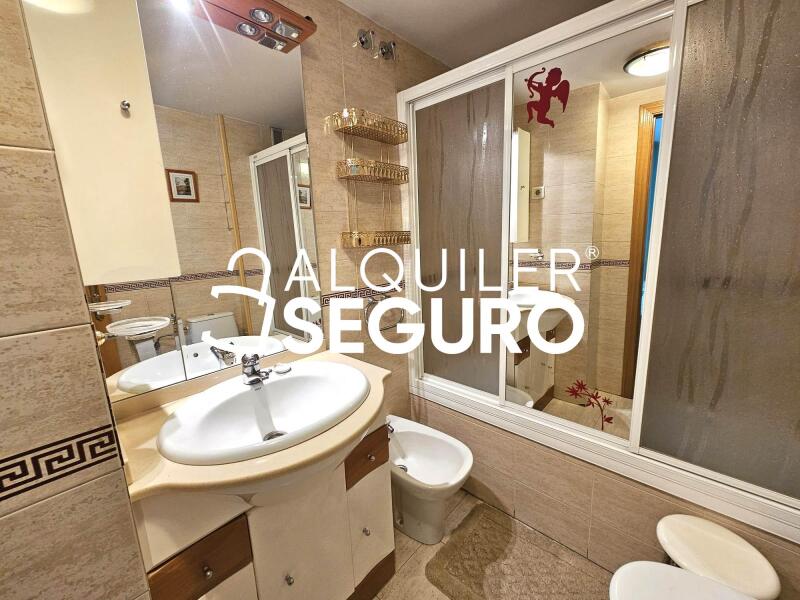 Inmueble en Calle Islas Canarias , MADRID