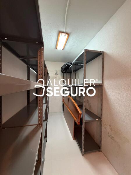 Inmueble en Avenida Levante, MADRID