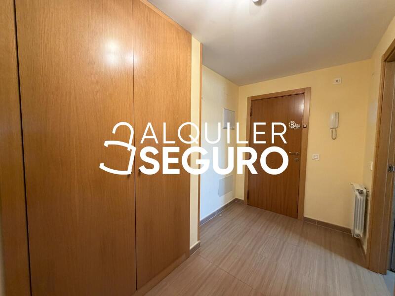 Inmueble en Avenida Levante, MADRID