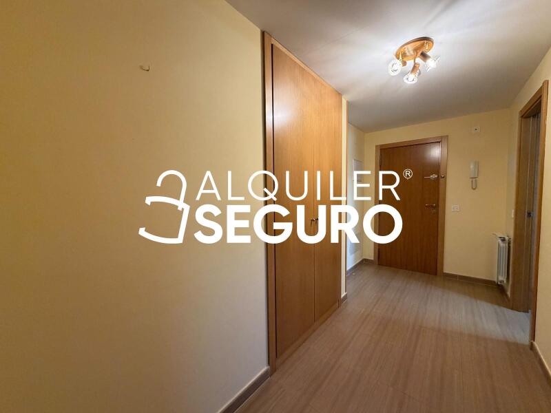 Inmueble en Avenida Levante, MADRID