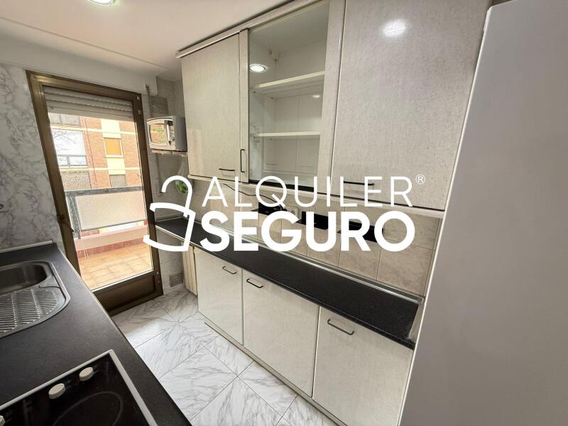 Inmueble en Calle ESTEBAN COLLANTES, MADRID