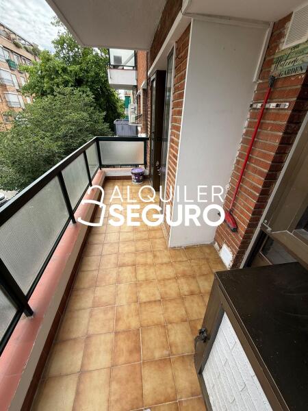 Inmueble en Calle ESTEBAN COLLANTES, MADRID