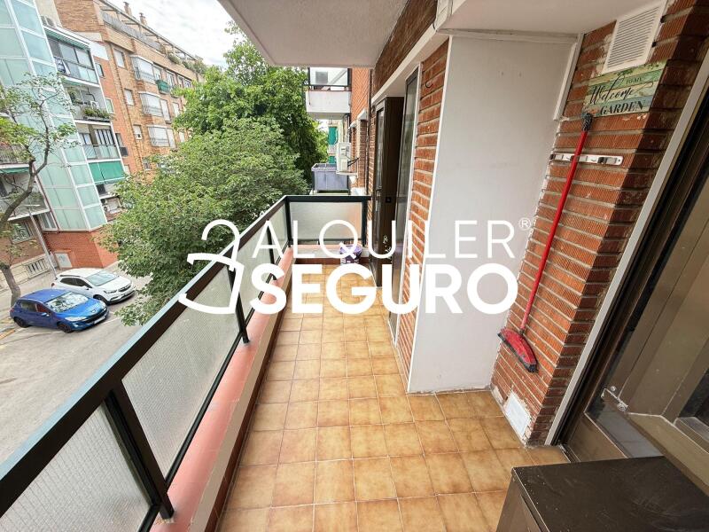 Inmueble en Calle ESTEBAN COLLANTES, MADRID