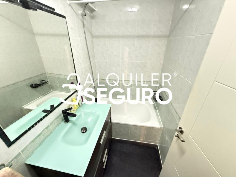 Inmueble en Calle ESTEBAN COLLANTES, MADRID