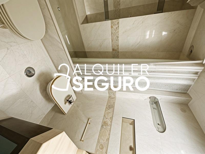 Inmueble en Avenida Doctor Garcia Tapia, MADRID