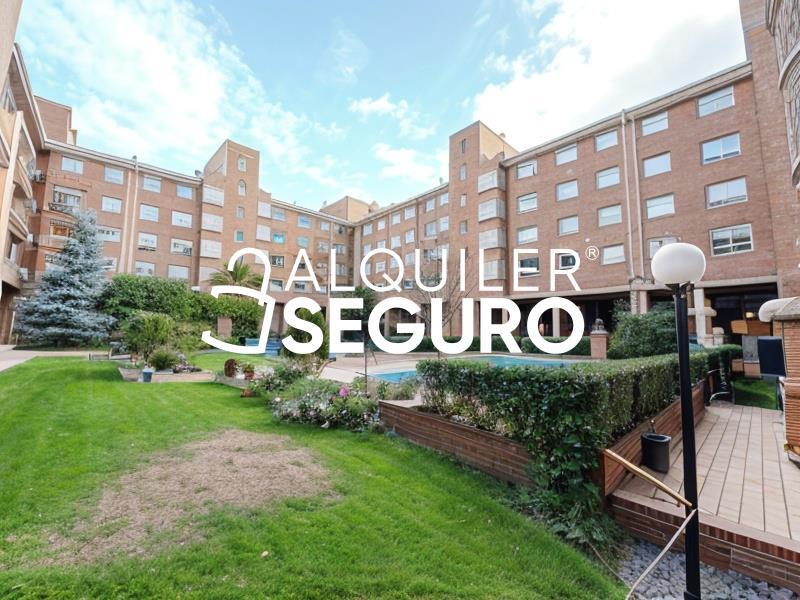 Inmueble en Avenida Doctor Garcia Tapia, MADRID