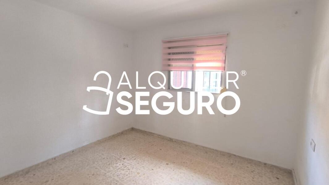 Inmueble en Calle Virgen Mediadora, SEVILLA