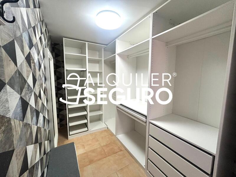 Inmueble en Calle Comadre, MADRID
