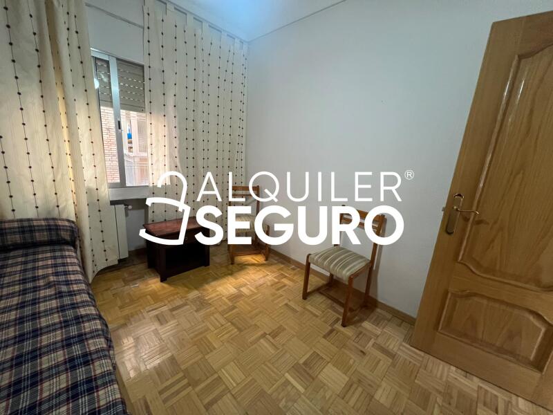 Inmueble en Avenida de San Luis, MADRID