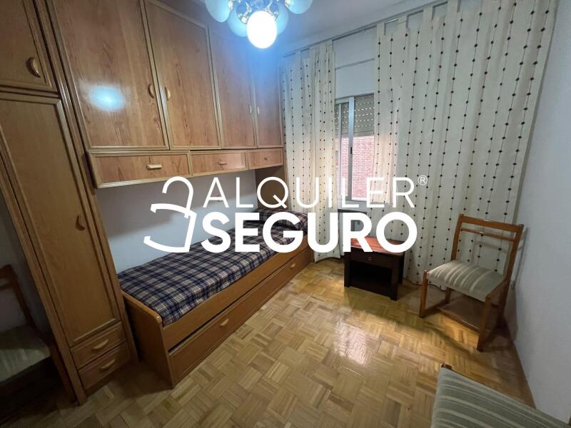 Inmueble en Avenida de San Luis, MADRID