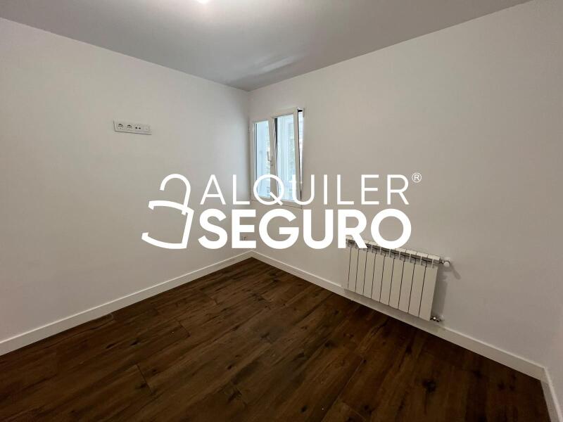 Inmueble en Calle Ponferrada , MADRID