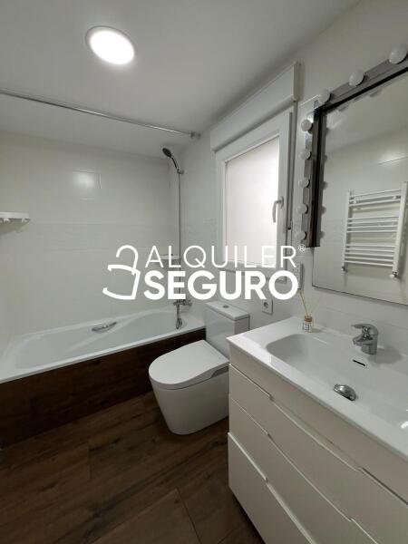 Inmueble en Calle Ponferrada , MADRID