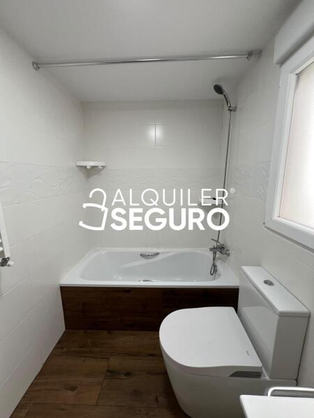 Inmueble en Calle Ponferrada , MADRID
