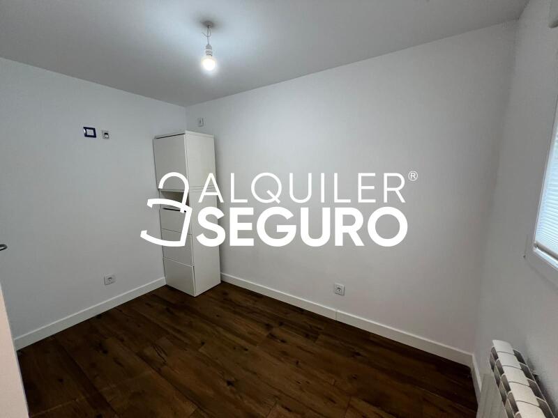 Inmueble en Calle Ponferrada , MADRID