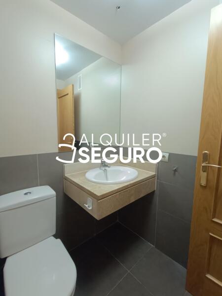 Inmueble en Avenida Sistema Solar, MADRID